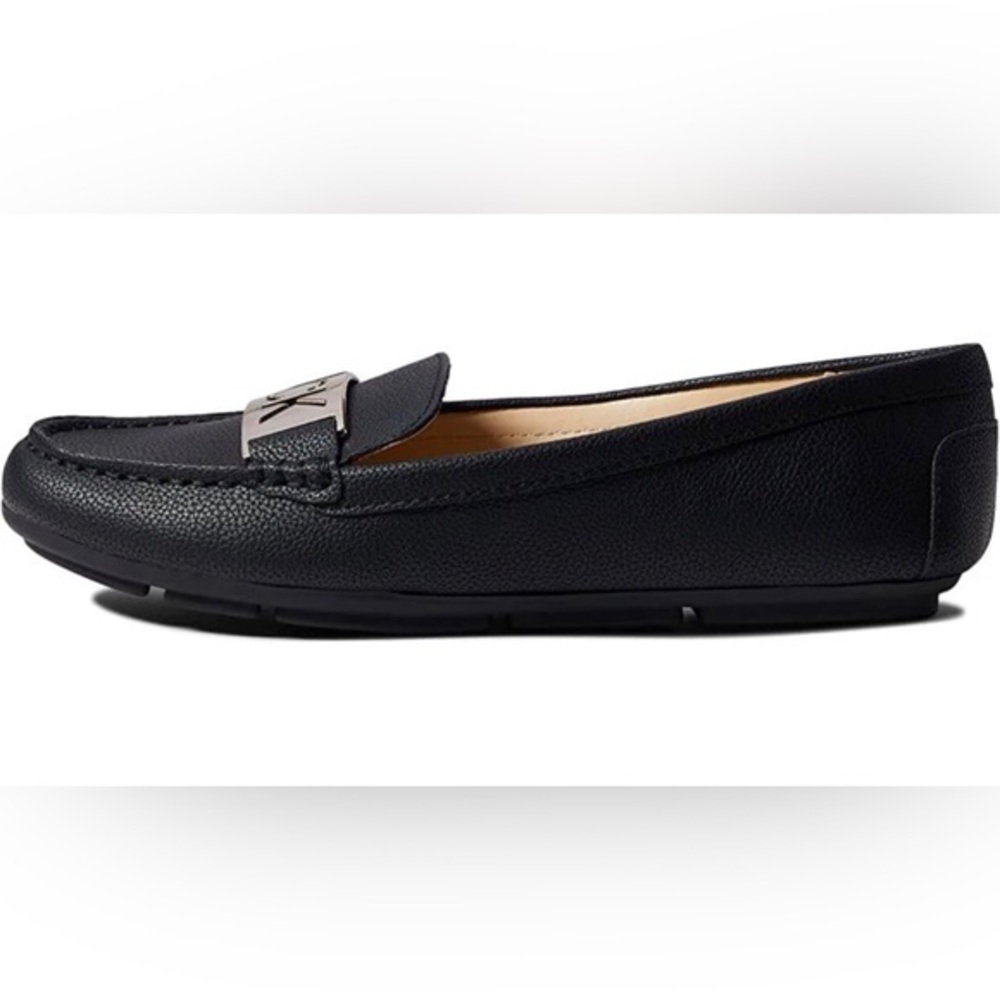 Calvin Klein® Lonie metal logo pebbled leather look slipon loafer flats size 9.5